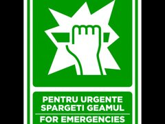 Semn pentru urgente sparge geamul